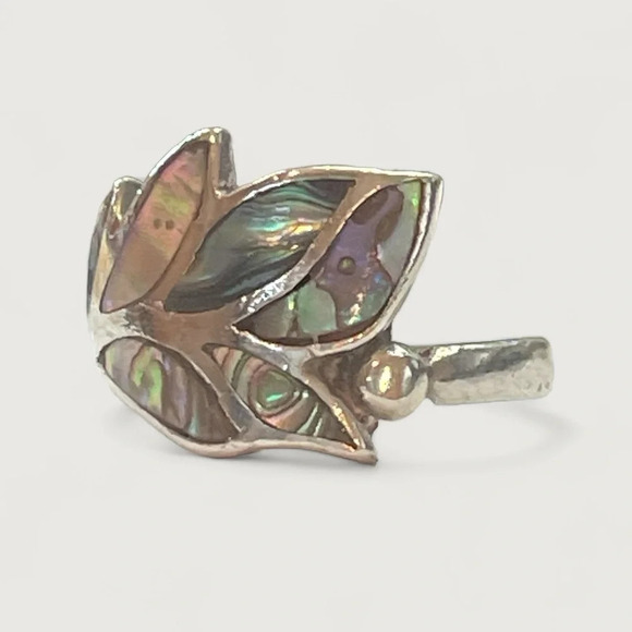 Abalone Sterling Silver Leaf Ring (7.5) - Picture 3 of 8